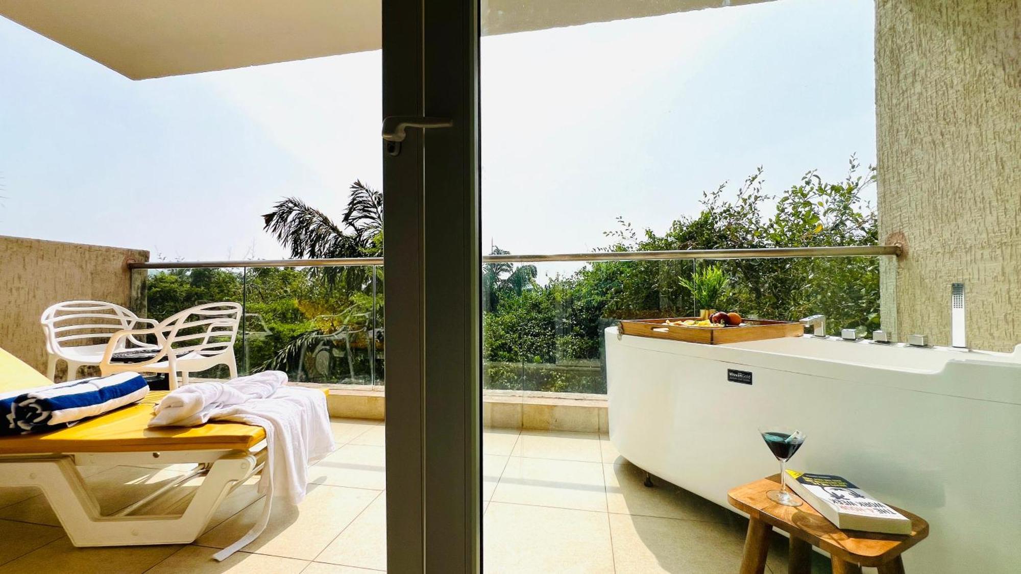 אנג'ונה Bluo Amani Vagator - Boutique Hotel Goa מראה חיצוני תמונה